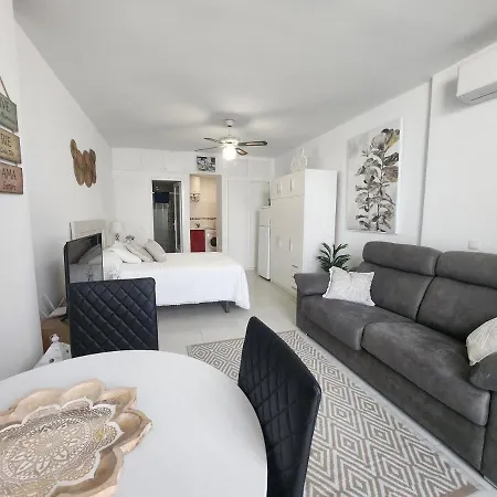 Estudio En Urbanizacion Naturista Con Piscina Junto Al Mar 维拉